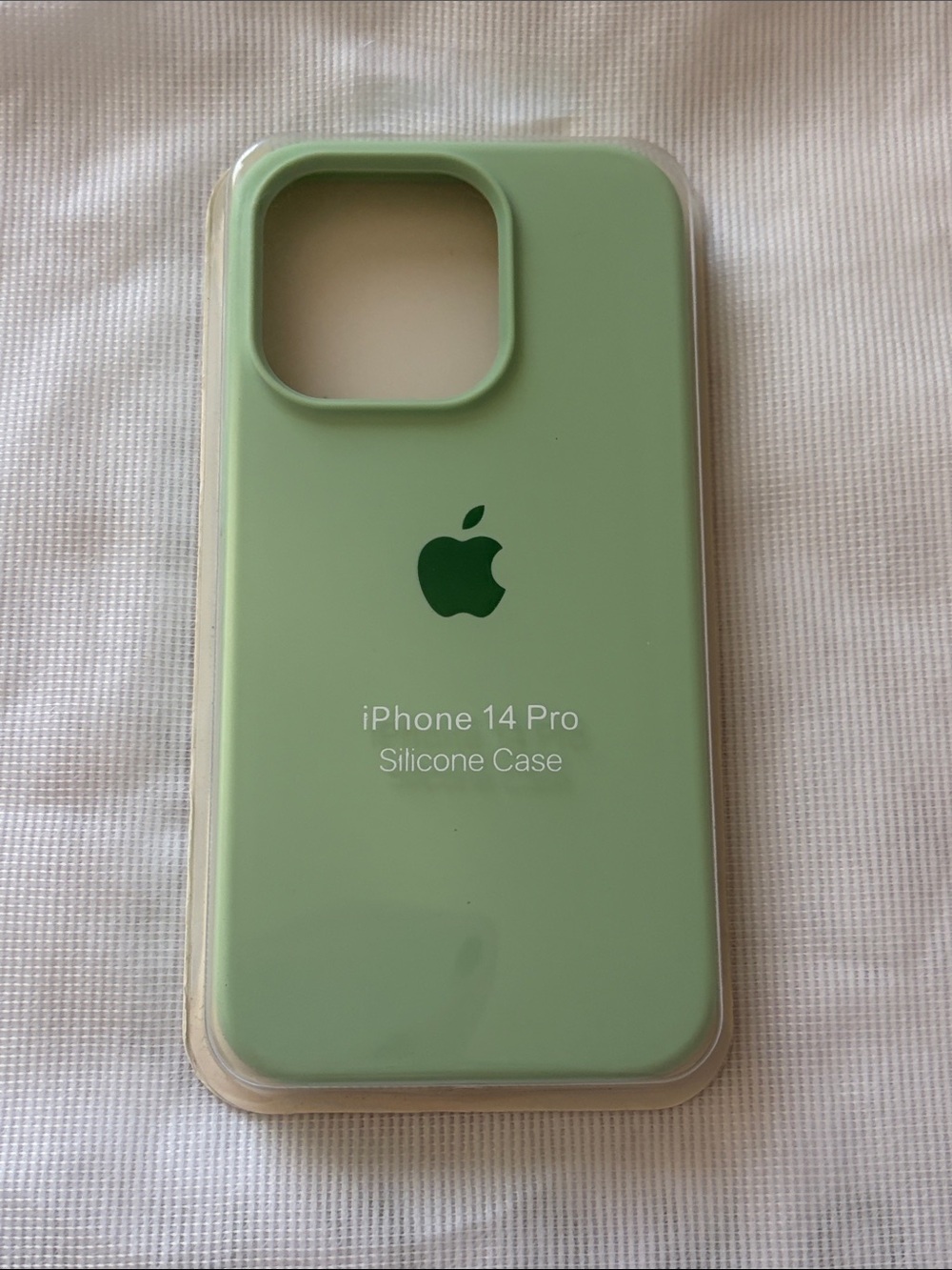 iPhone 14 Pro Silicone Case - Light Green